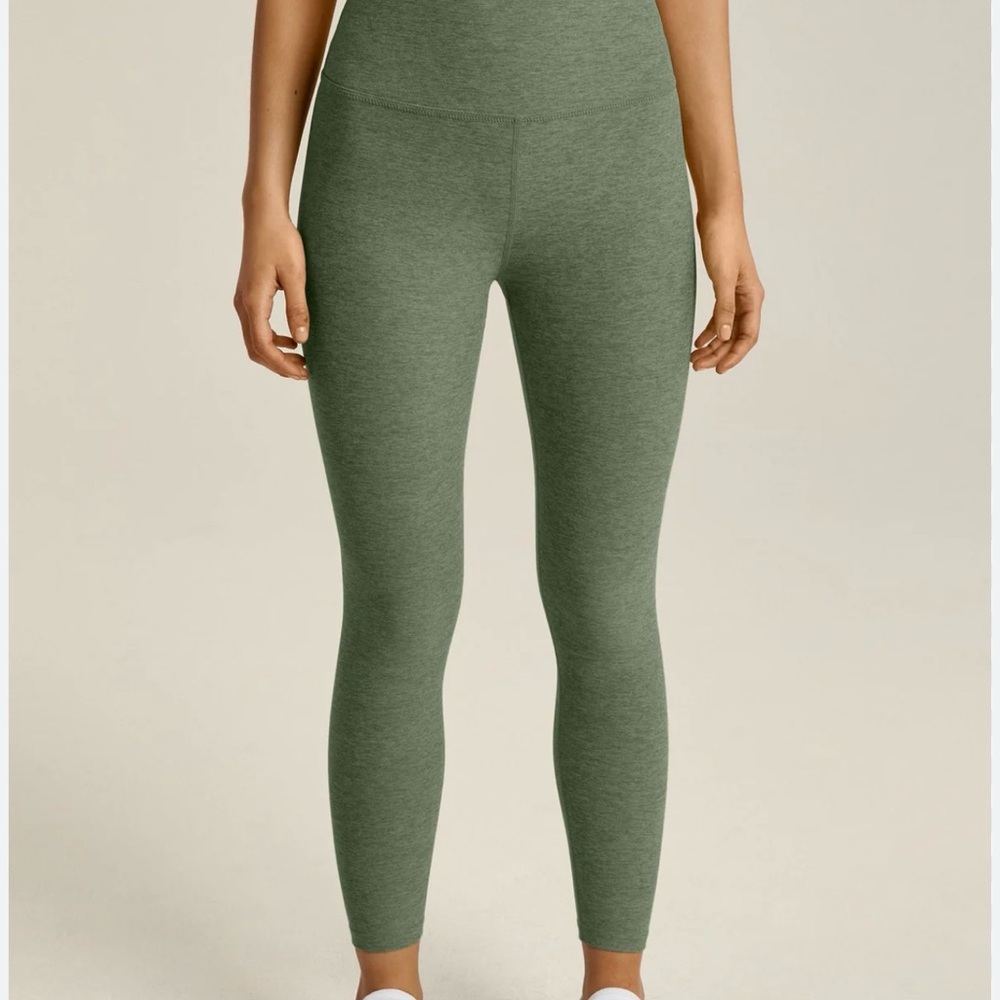 Beyond Yoga Heathered GRAY! High-Waist Legging